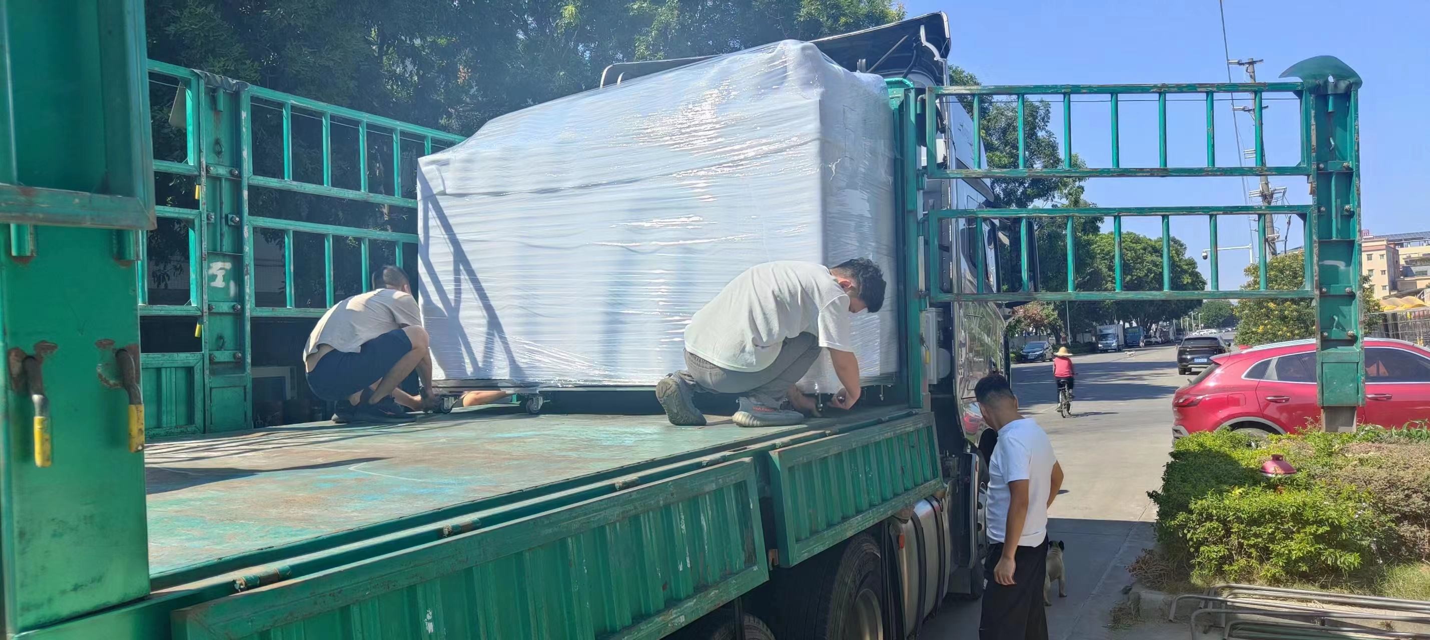 Guangzhou Weidong Trade Co., Ltd. สายการผลิตของโรงงาน