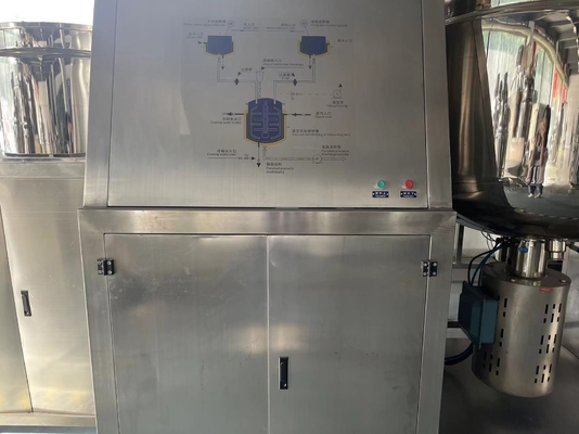 เครื่องผสมอิมัลซิไฟเออร์แชมพูเครื่องสำอาง 5000L อเนกประสงค์ 3000R/นาที