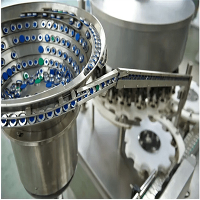 เครื่องบรรจุน้ำผลไม้สดอัตโนมัติเต็มรูปแบบ Capping Machine Sealing treament