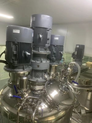 PLC การควบคุม Hygienic เครื่องปั่นผสมของเหลว ด้วยขนาดที่กําหนดเอง 500-5000KG น้ําหนัก